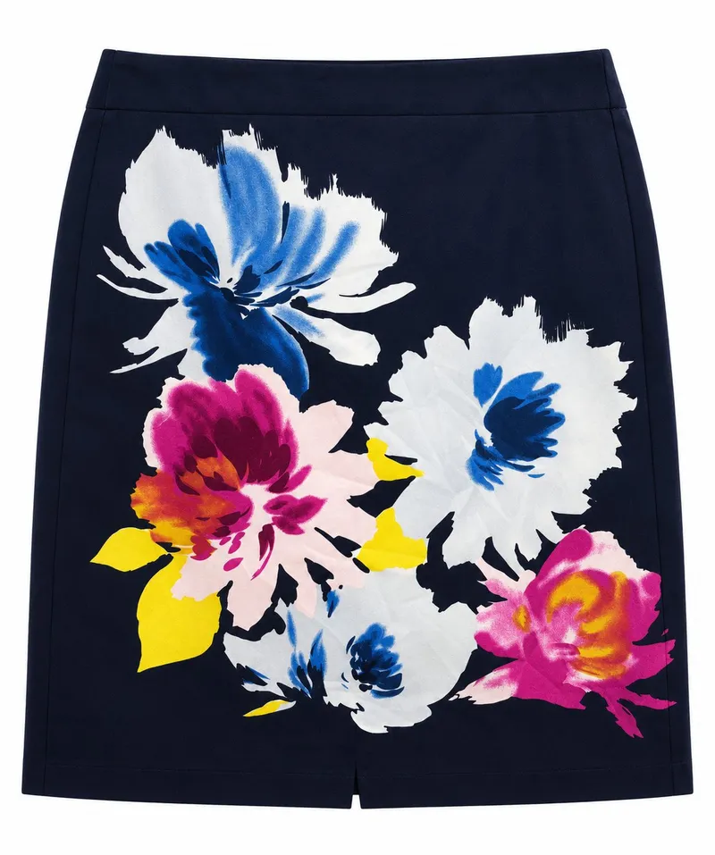 Falda Floral Art Print